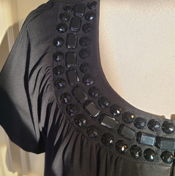 NWT Laura Dressy Cover - Picture 2 of 12